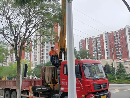 18/25/30 米高杆灯应用案例 | 体育场夜间赛事照明效果实拍