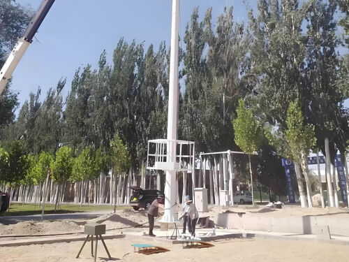 10-40 米高杆灯案例 | 从小区到机场的全场景照明解决方案