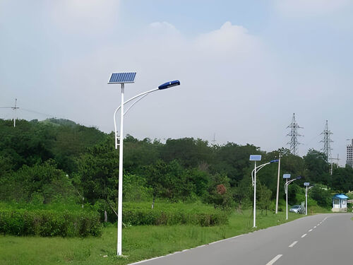 智能太阳能路灯 7 米 60W 遥控调光 户外防雨工程级路灯整体外观 | 通用型结构 | 水利设备整体结构展示