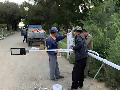 水池景观灯施工案例:园林水景灯光秀项目验收报告整体外观 | 通用型结构 | 景观灯整体结构展示